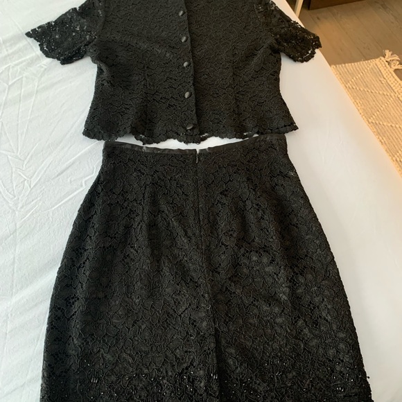 Two piece black lace cocktail outfit - Picture 3 of 5